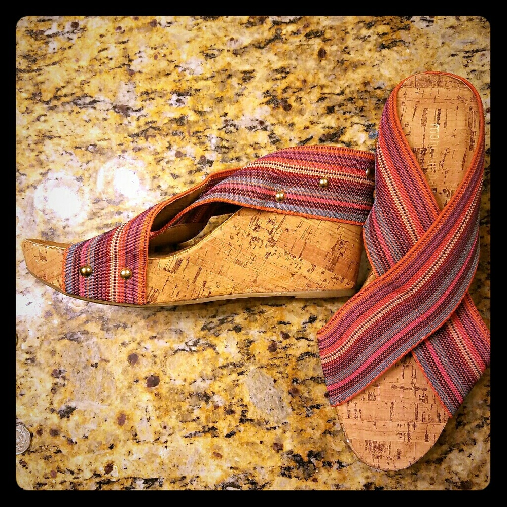 High heel clogs